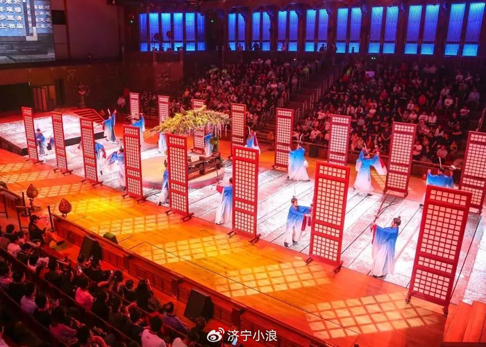 黄大片浜震撼上线全网独播，年度必看视觉盛宴，激情与艺术的完美碰撞
