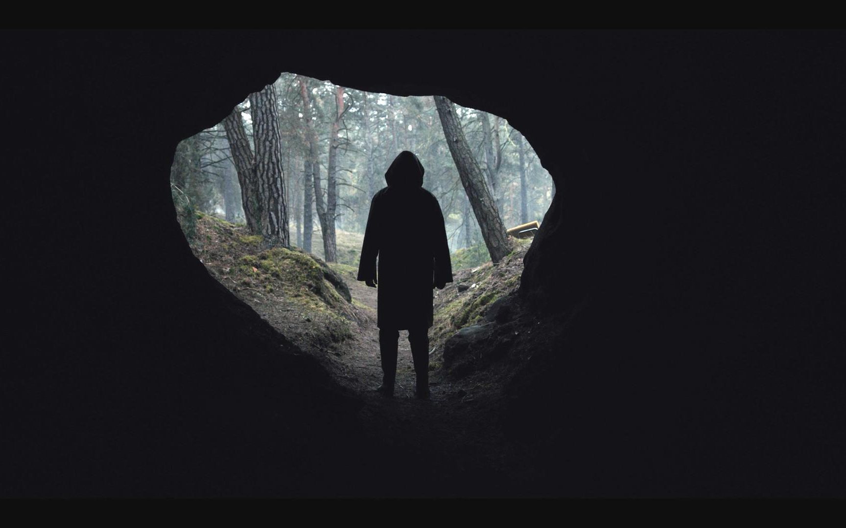 俄罗斯淫女电影震撼上映，揭露黑暗，挑战底线，引发热议