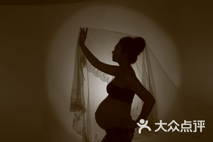 欧美孕妇AAAAA片震撼视觉，极致体验，独特魅力不容错过
