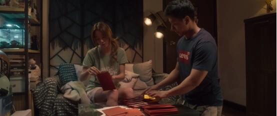 自由性老太70色情浜探索晚年激情，发现银发魅力，体验独特人生