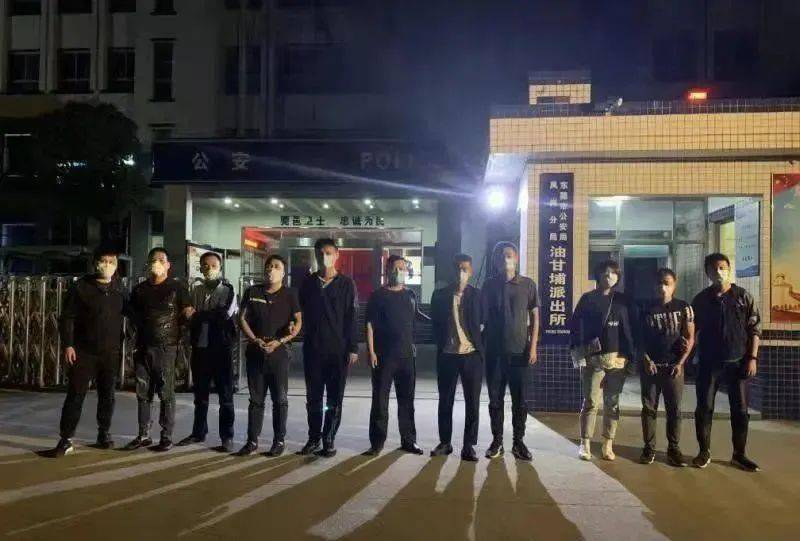 严厉打击一级黄色女孩裸体视频网站浜，保护未成年人身心健康，共建清朗网络空间