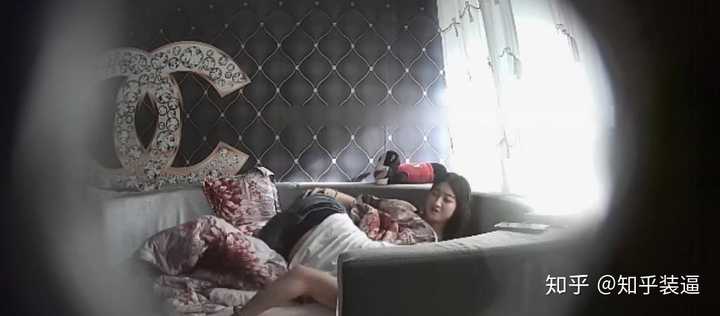 免费偷拍videos浜引发热议，网友热议隐私保护，如何防范偷拍行为成焦点