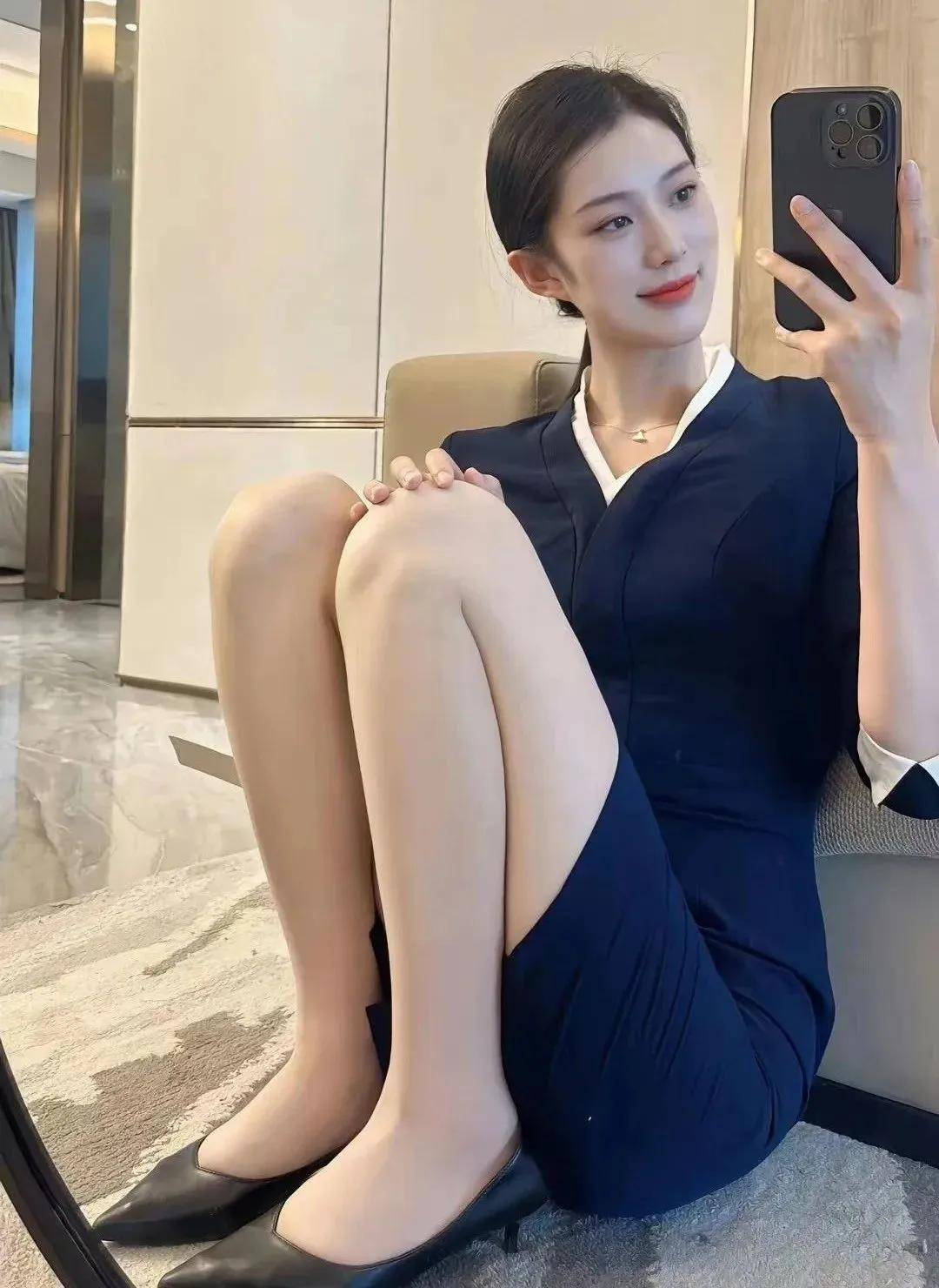 制服丝袜一区观看指南，高清资源每日更新，精彩内容不容错过