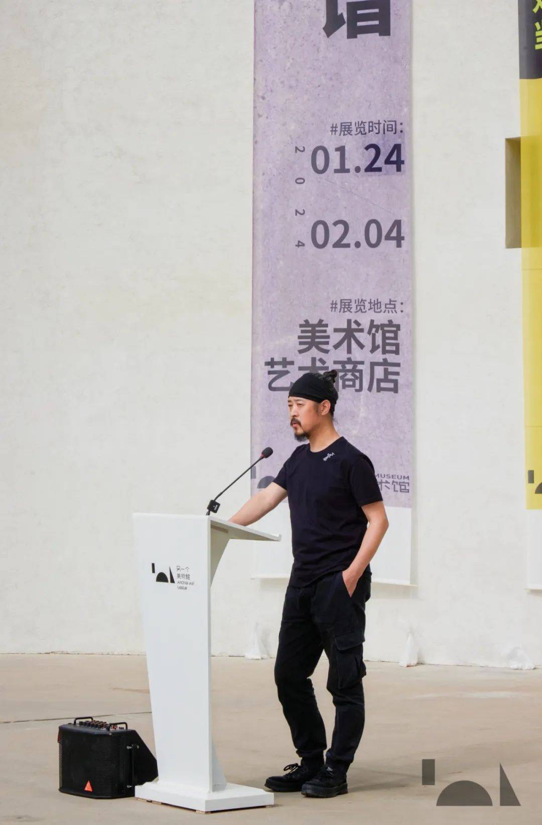 老妇配另类HD浜引发热议，独特风格挑战传统审美，探索艺术新边界