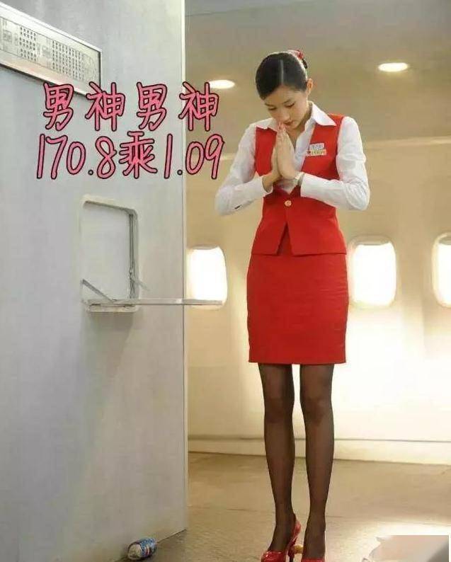 丝袜制服一区二区潮流穿搭指南，时尚搭配技巧，精选款式推荐