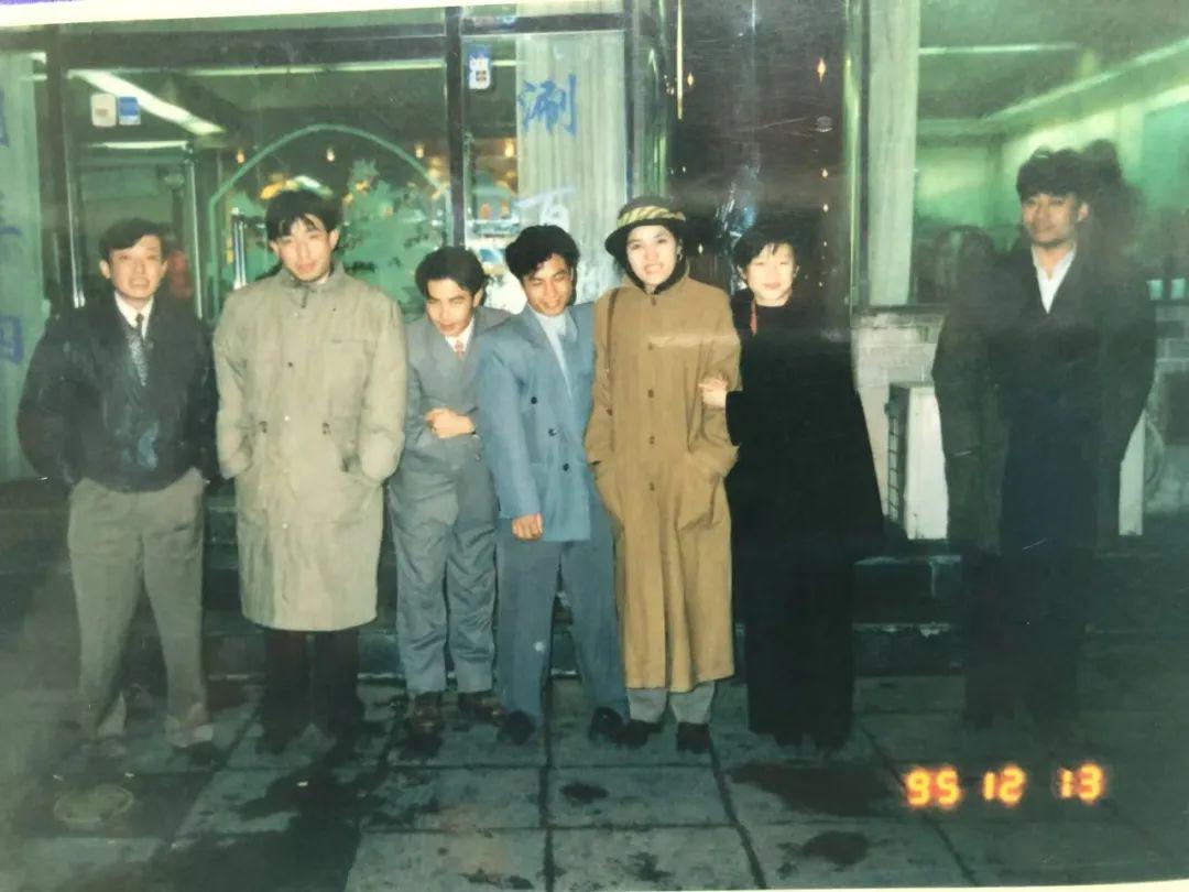 老女人B的传奇人生，从平凡到辉煌，她的故事激励无数人