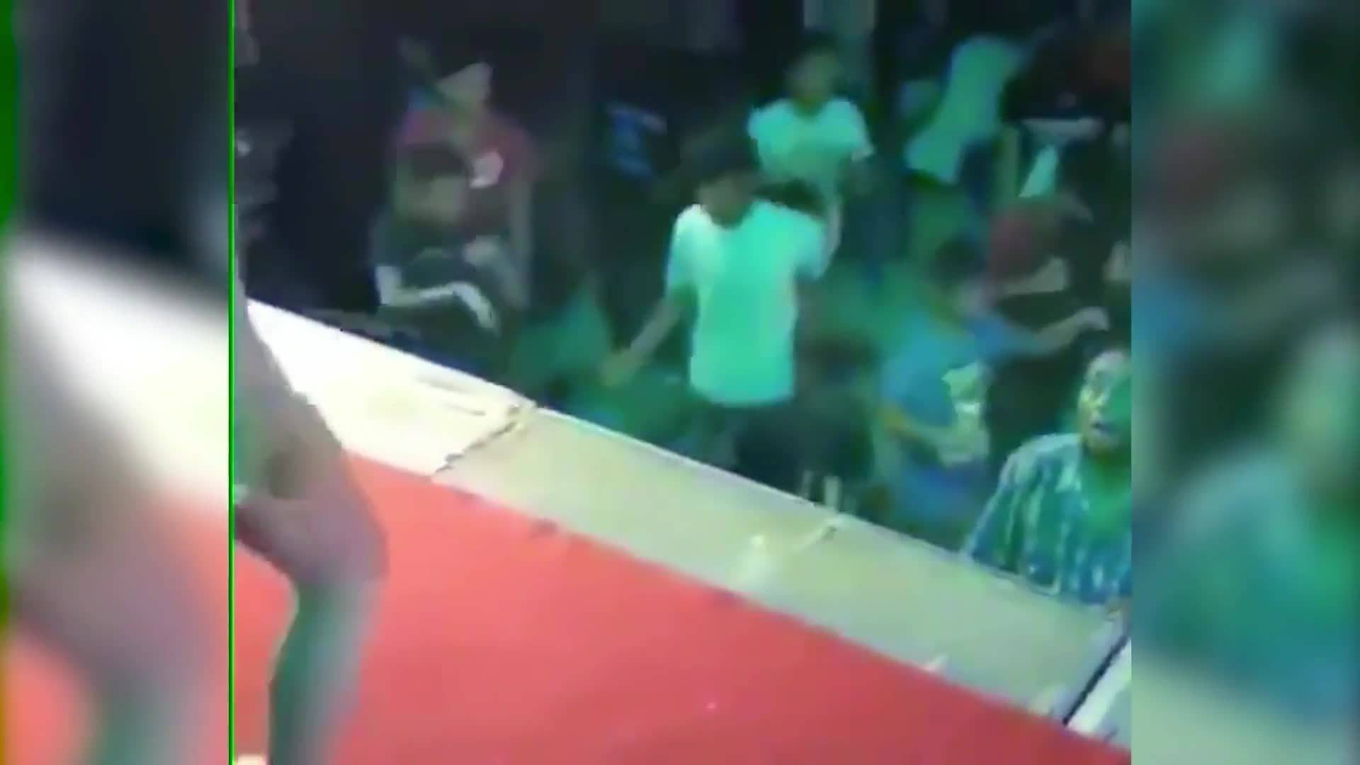 色情乱婬一级A片真做打屁股，激情演绎真实场景，体验极致快感，探索成人影片新境界