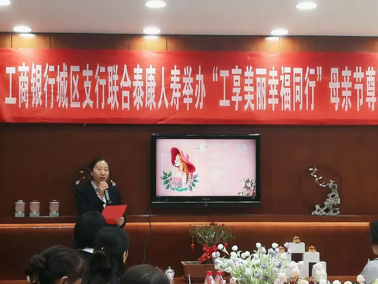 午夜免费福利院暖心故事点亮希望传递爱与温暖，感动常在，幸福同行