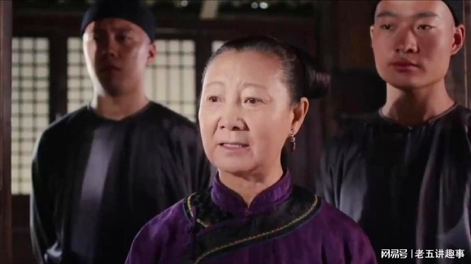 寡妇的奶水，温暖如春，滋养孤儿，传递母爱，点亮希望之光