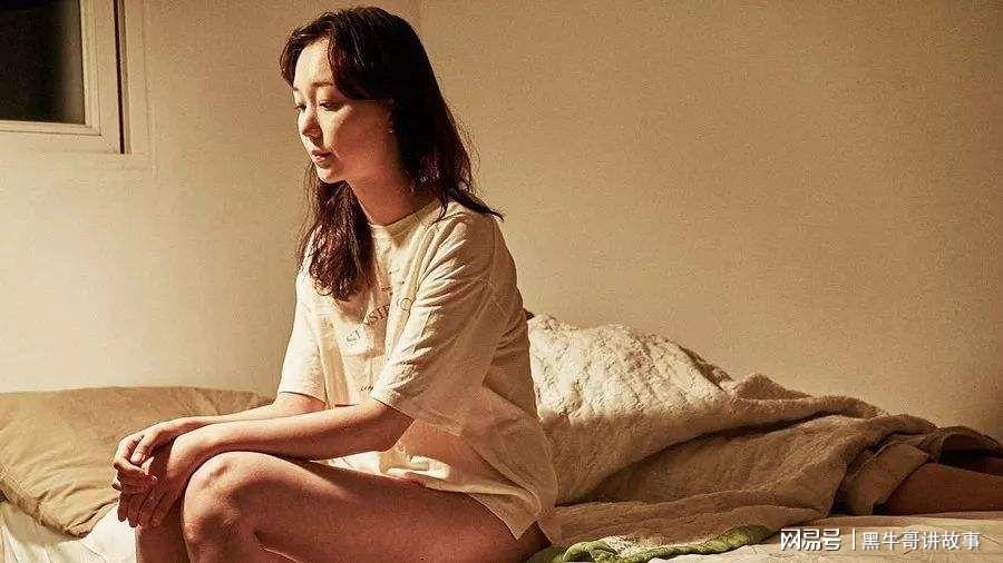 少妇看淫片引发热议探讨现代婚姻情感困境与自我需求