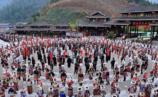 2.玩弄Chinese丰满浜，探索神秘东方魅力，体验独特文化风情