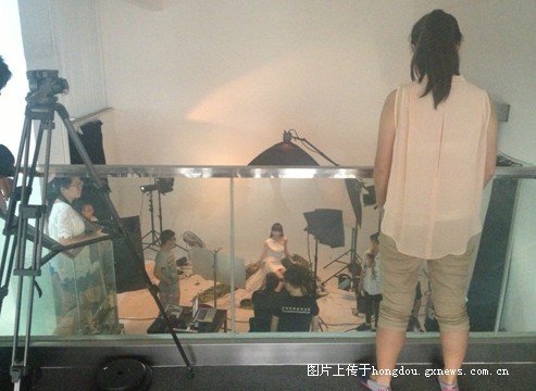 九九九九九九女爽黄大揭秘，全网最火剧情解析，独家内幕曝光