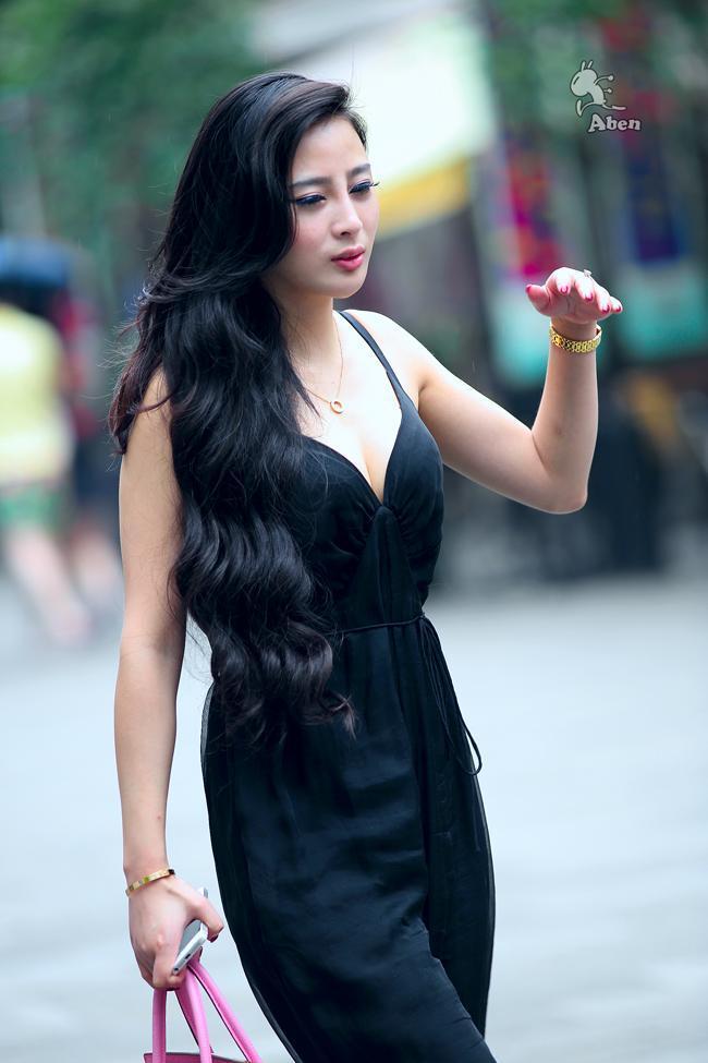 丰满少妇一区二区风情万种，魅力无限惹人醉，成熟韵味尽显优雅