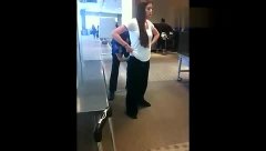 1.实拍女处破www免费看强奷浜震撼现场