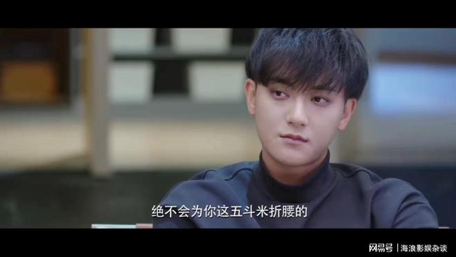 人妻少妇偷人精品无码不卡，真实剧情引人入胜，深夜独享刺激体验
