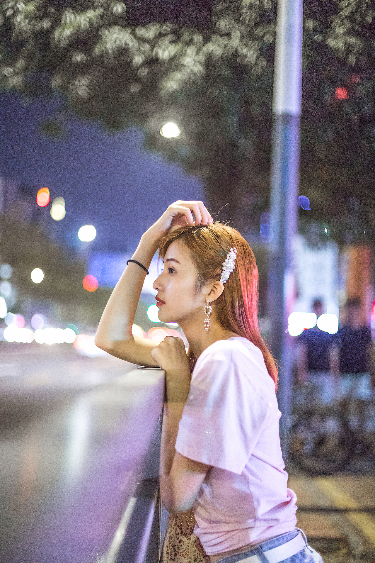 2.wwww在线免费夜色，畅享高清视觉盛宴，独家资源限时放送