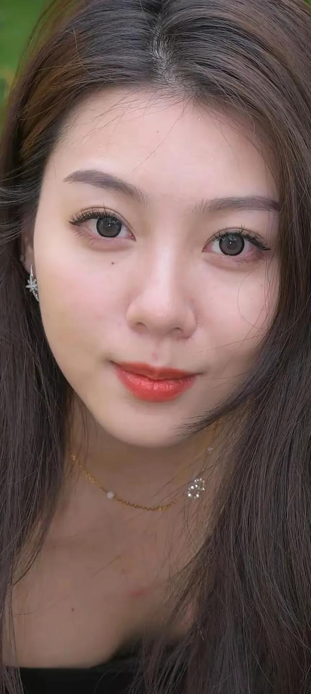 中文字幕无码素人色综合精选，真实素人作品，高清无码中文字幕，独家资源免费分享