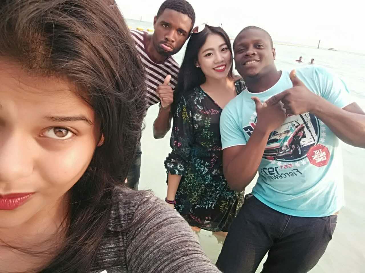欧美人与黑人AAAA免费震撼碰撞，激情四射，独家资源限时放送