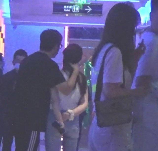 人妻91无码色偷偷色噜噜噜，激情诱惑，高清无码，人妻秘密，深夜私会