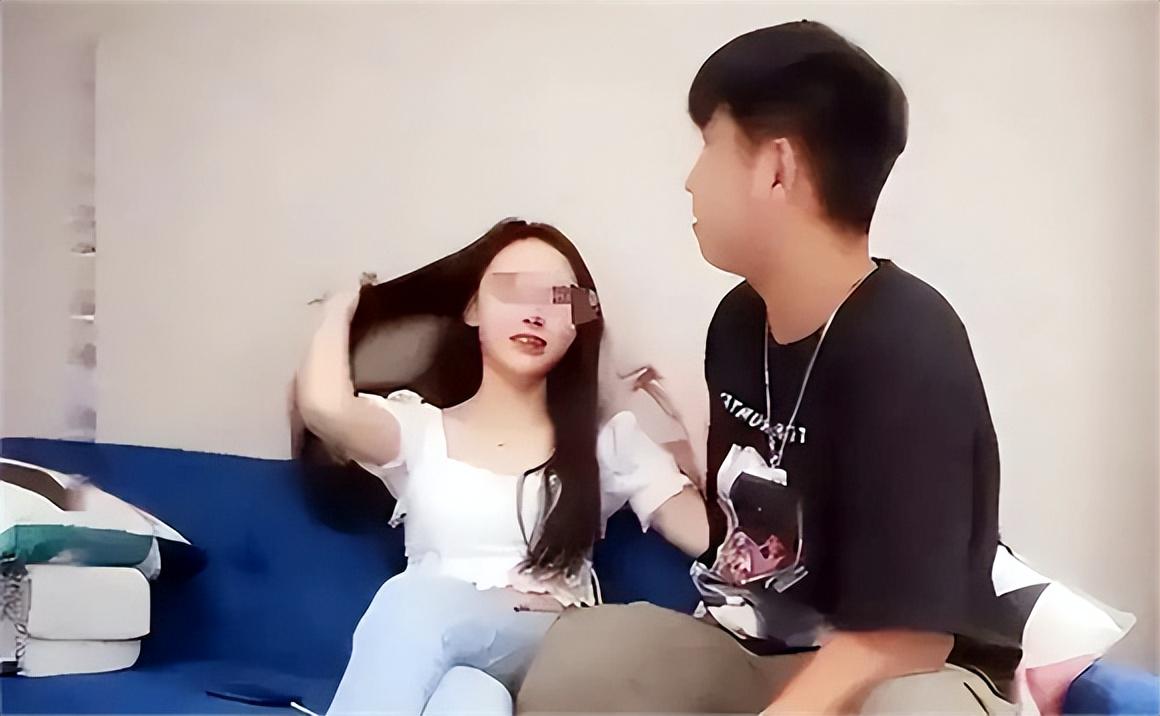 13女学生毛片免费看引发热议，家长呼吁加强监管，保护未成年人健康成长