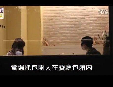 老头玩弄少妇BBBBBBBBB浜引发热议，情感纠葛背后的社会反思，道德与欲望的边界探讨