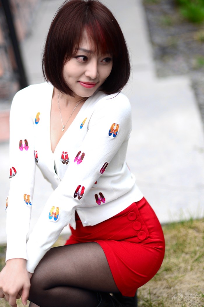 中国少妇欣赏pics唯美风情，优雅气质，动人瞬间