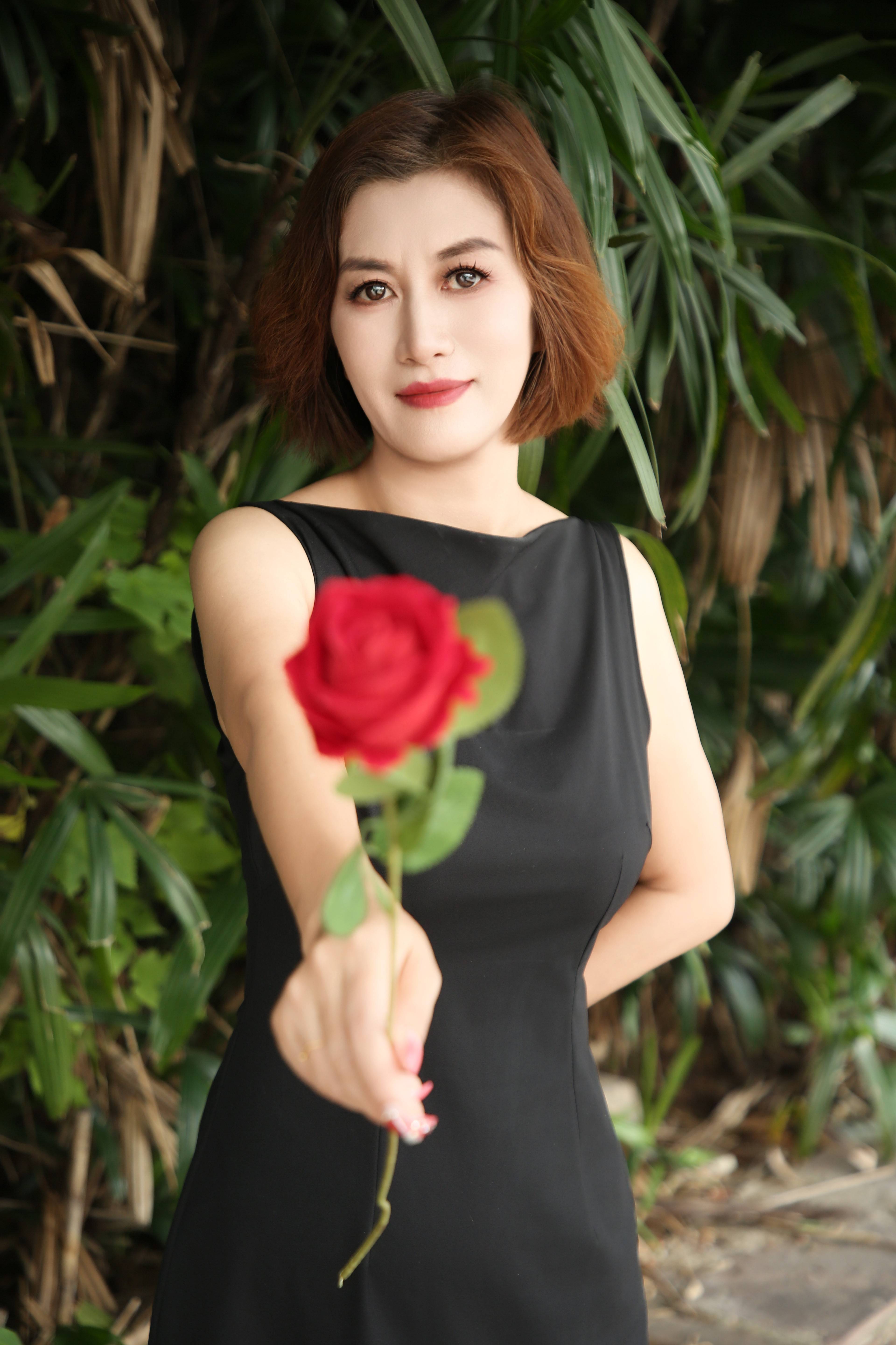 人妻少妇精彩视频动人瞬间,魅力无限,情感故事引人入胜 人妻少妇精彩视频动人瞬间,魅力无限,情感故事引人入胜
