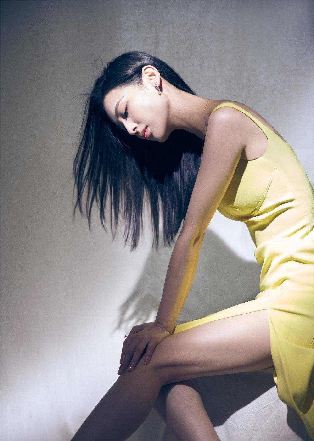 俄罗斯大肚子孕妇A片震撼视觉，独特题材，大胆演绎，真实呈现孕期激情