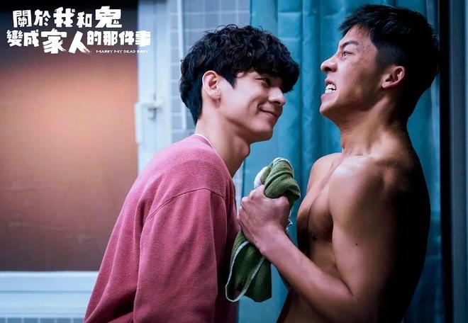 2.大陆男同志Gay互69，探索亲密关系，分享爱与温暖，体验独特情感连接