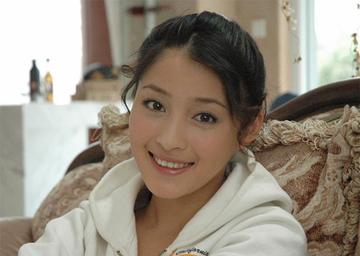1.极品扒开粉嫩小泬的秘密花园探秘