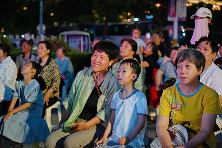 少妇乱婬78集引爆全网热议，剧情反转不断，观众直呼过瘾