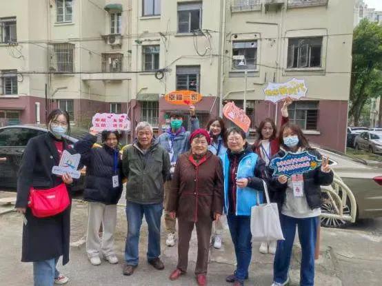 两年半社区在线观看视频浜，精彩内容免费看，高清资源随时享，快来加入吧