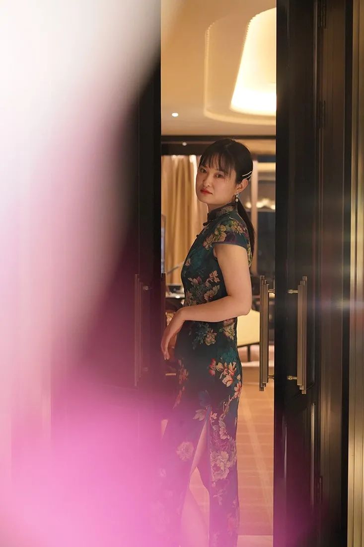 熟女人妻一区二区三区四区在线看，高清无码资源免费，热门人妻影片合集，精彩剧情不容错过