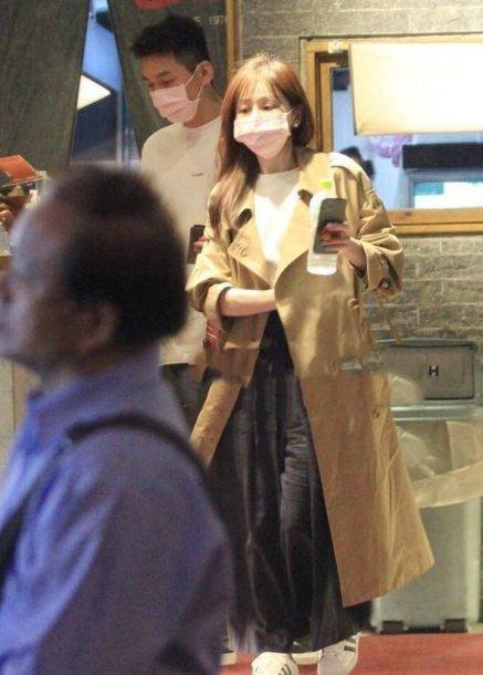 2.嫖老熟女露脸88AV，熟女诱惑，激情四射，深夜私密约会