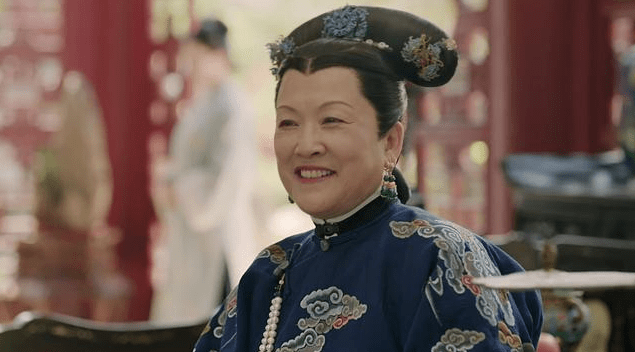 黄蓉一级婬片免费放引发热议，网友热议其内容真实性，专家呼吁加强网络监管
