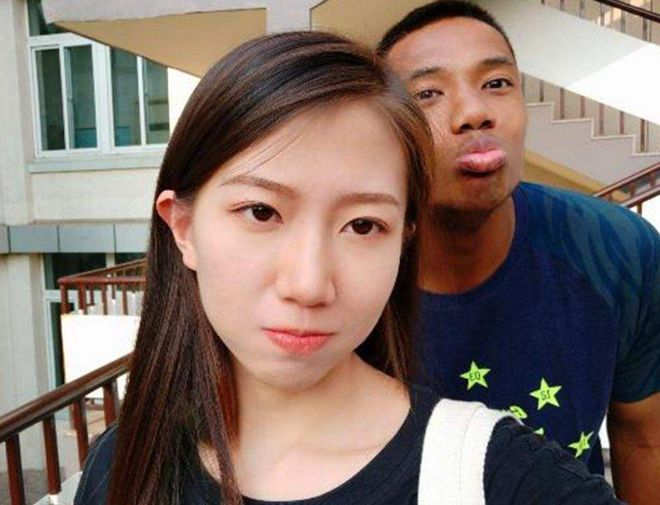 1.小婷与黑人的奇妙邂逅