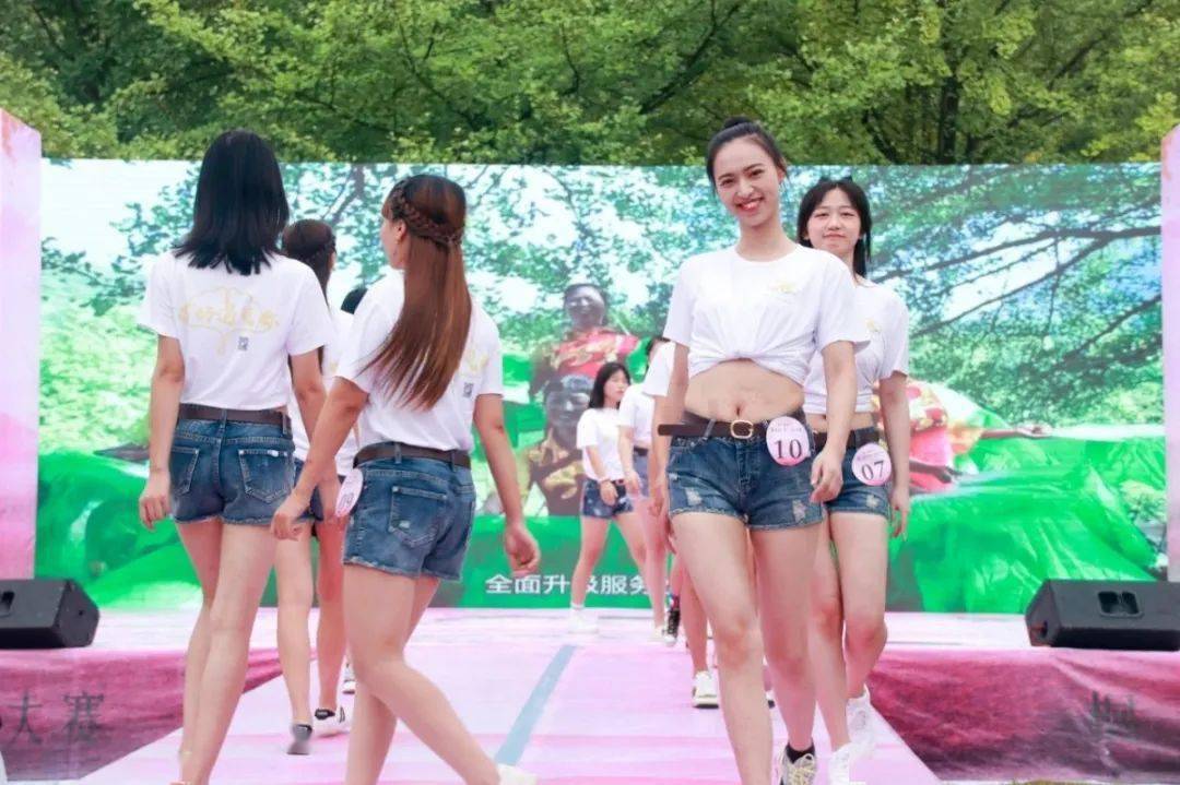 丰满人妻无码一区二区三区53精彩合集，高清画质，极致体验，尽享视觉盛宴