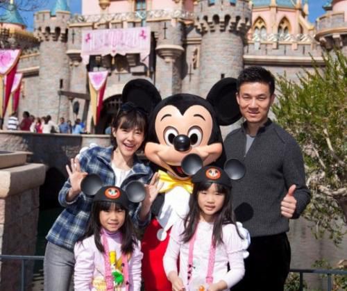 5566人妻情感故事，揭秘婚姻背后的酸甜苦辣，真实经历引发共鸣