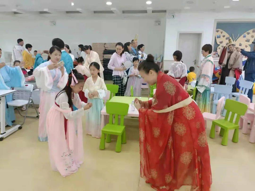 亚洲日本欧洲色噜噜探索之旅，发现独特文化魅力，体验异国风情与艺术交融
