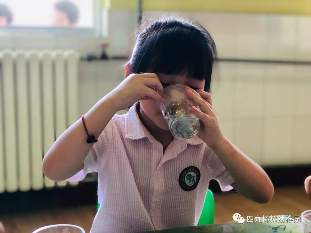 男生困困男生把困困放到男生困困，探索男生困困的奇妙世界，了解男生困困背后的故事