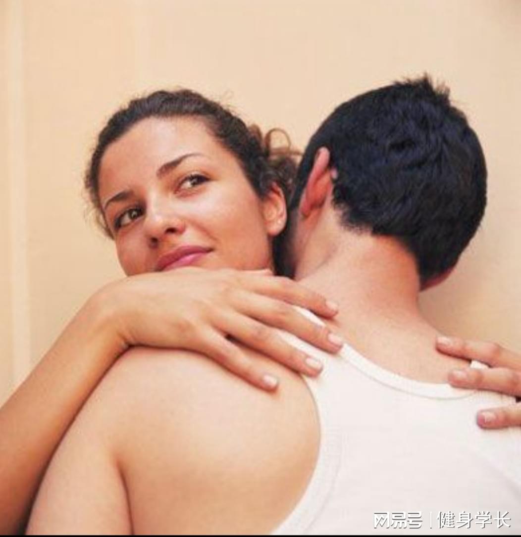两性生交的奥秘，探索爱与亲密关系，提升情感连接质量