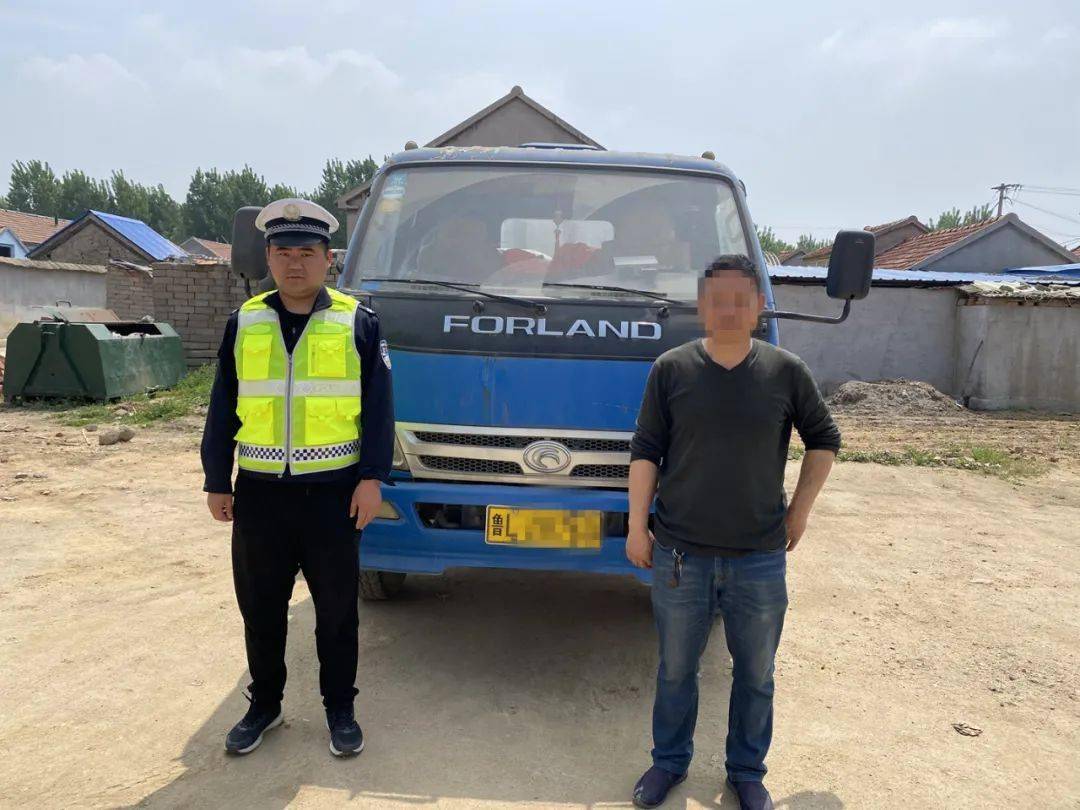 非洲黑寡妇性猛交视频浜揭秘，罕见交配行为曝光，探索神秘生态习性