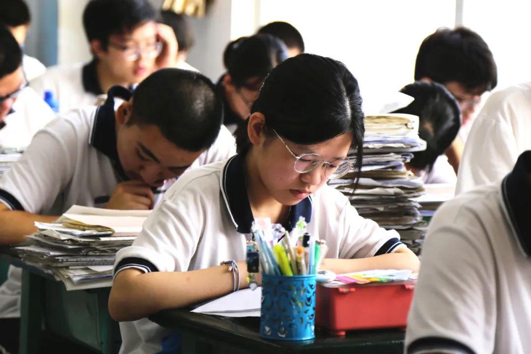 2.老头大爷的生活哲学，平凡日子里的不平凡