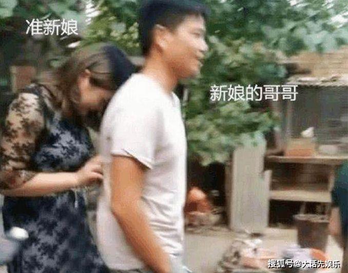 2.偷拍老年肏屄乱伦陷阱，乡村畸恋曝光，深夜禁忌现场流出