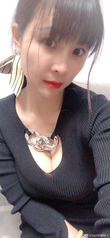 大乳奶一级婬片AAA片震撼上线