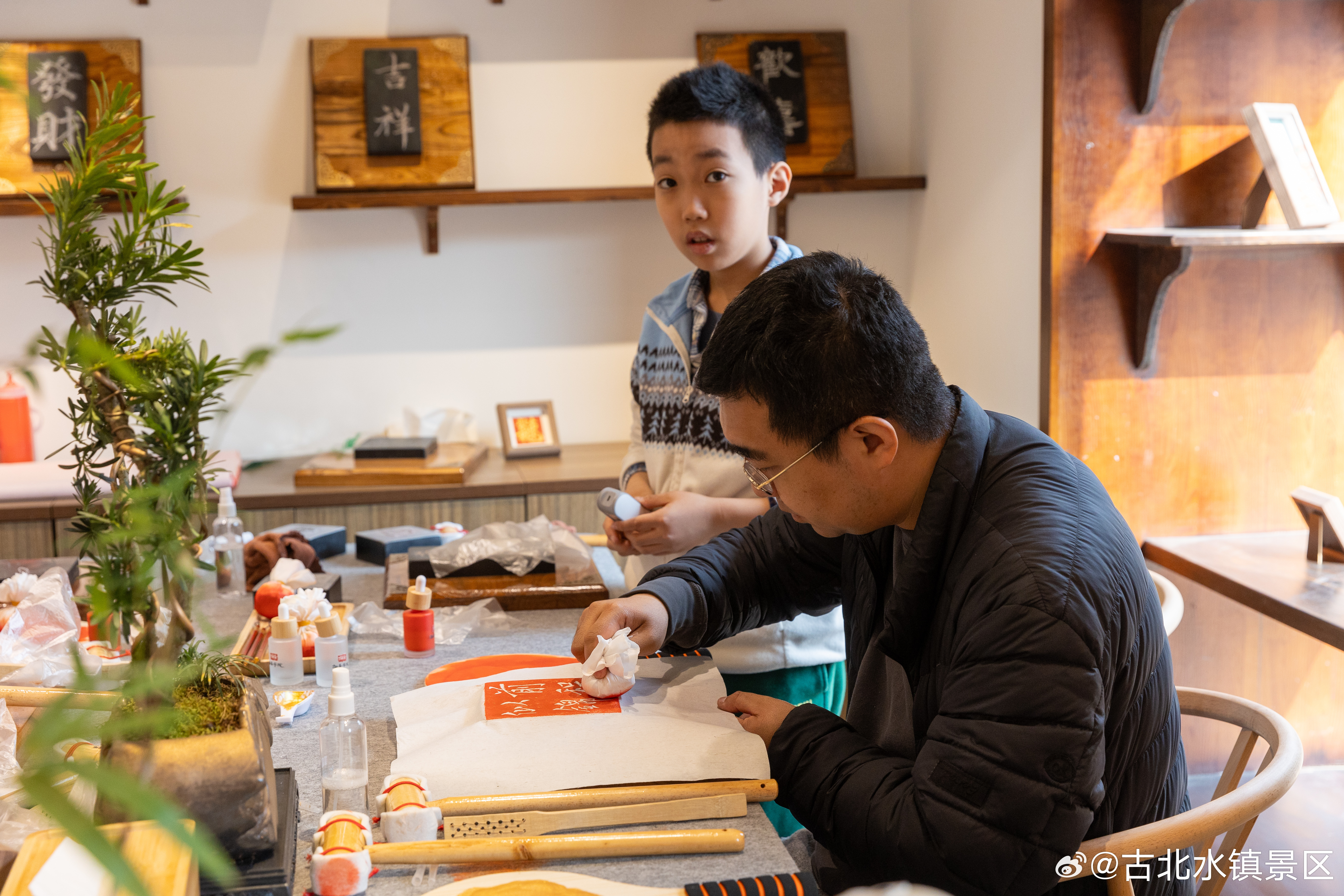 农村三级做爰女郎浜探索乡村文化新风貌，体验传统与现代交融，感受独特风情