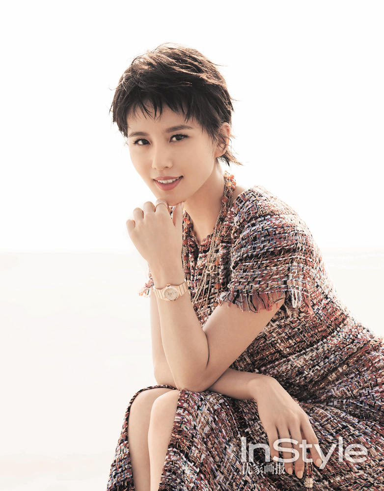 中国熟女milf魅力绽放，成熟风情，优雅自信，国产轻熟女典范