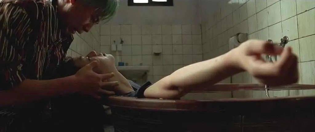 真人孕妇一级A片在线观看，真实体验，高清画质，孕期私密内容独家放送