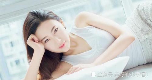 专干老热女A99的独特魅力,探索她的时尚风格,揭秘她的热门秘诀 专干老热女A99的独特魅力,探索她的时尚风格,揭秘她的热门秘诀
