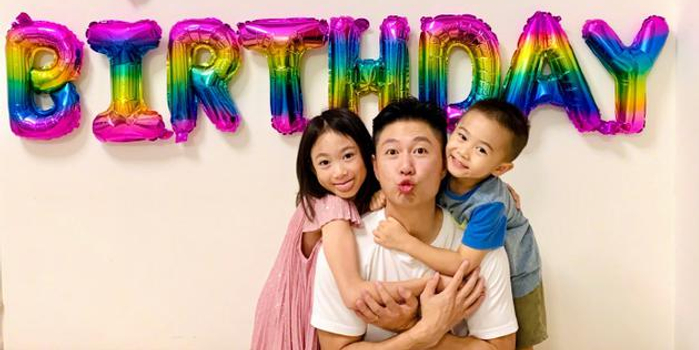 1.女儿的绣感温暖人心传递爱意